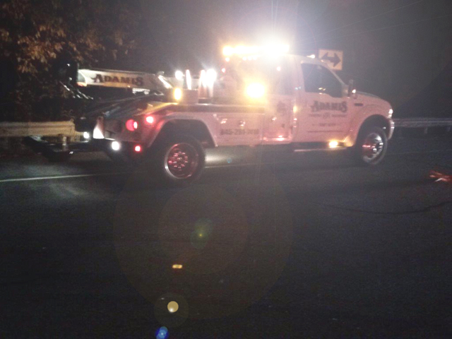 lensflarednighttruck.jpg lensflarednighttruck.jpg