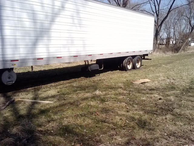 TuckTrailer-in-Mud-1.jpg TuckTrailer-in-Mud-1.jpg